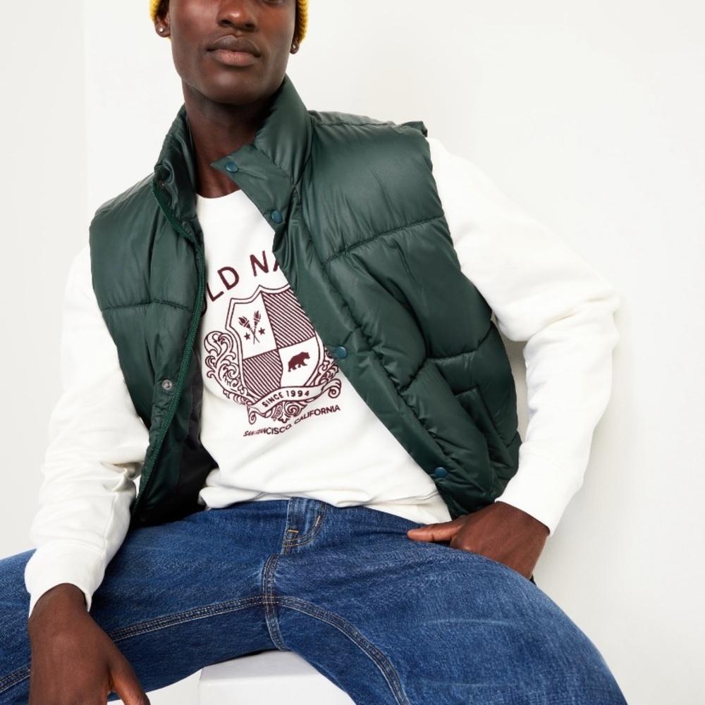 Old Navy Men’s Water Resistant Puffer Vest, NWT, Color Forest Canopy - Picture 3 of 7